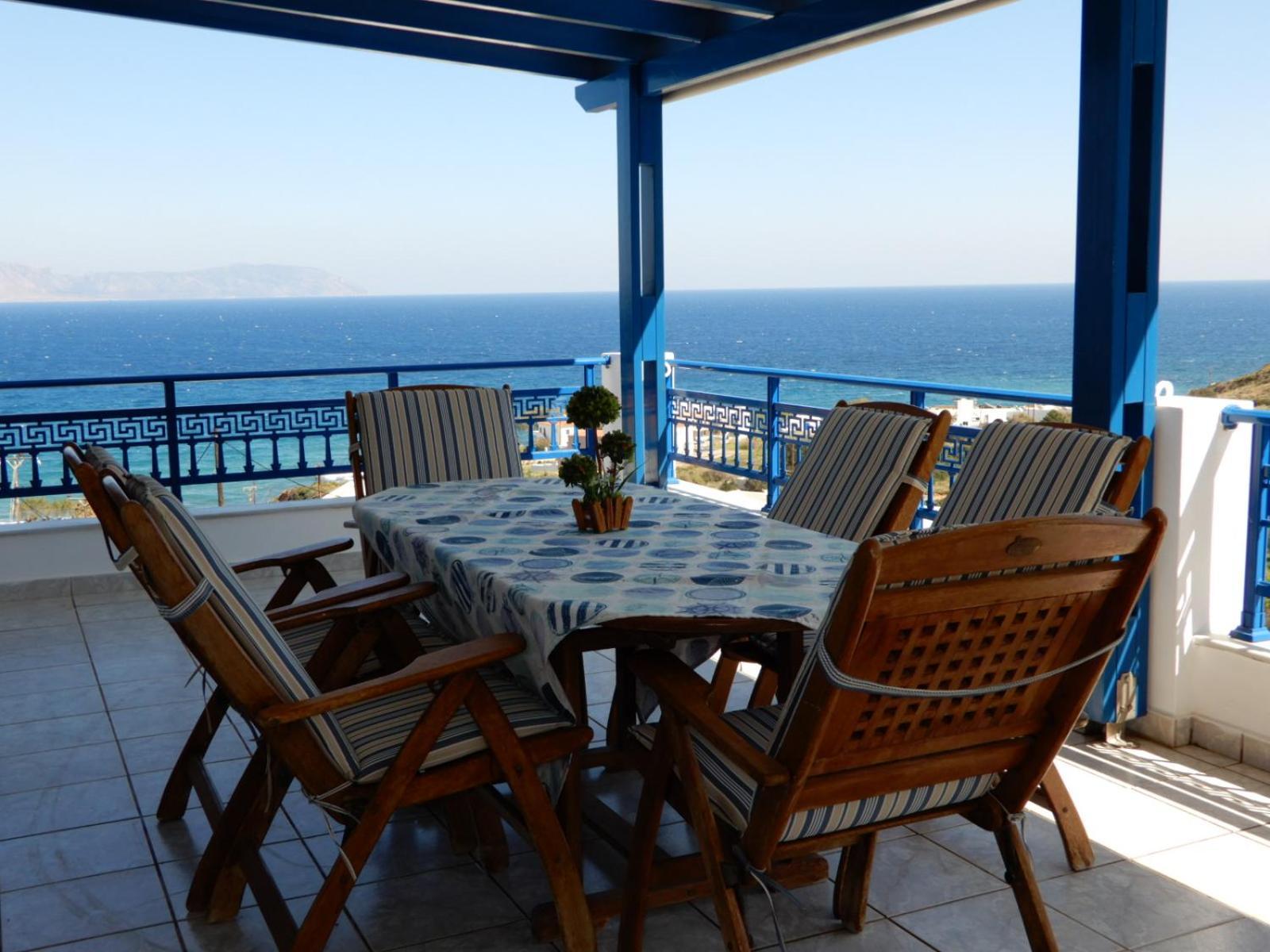 Απεραντο Γαλαζιο Apartment Agia Pelagia  Екстериор снимка