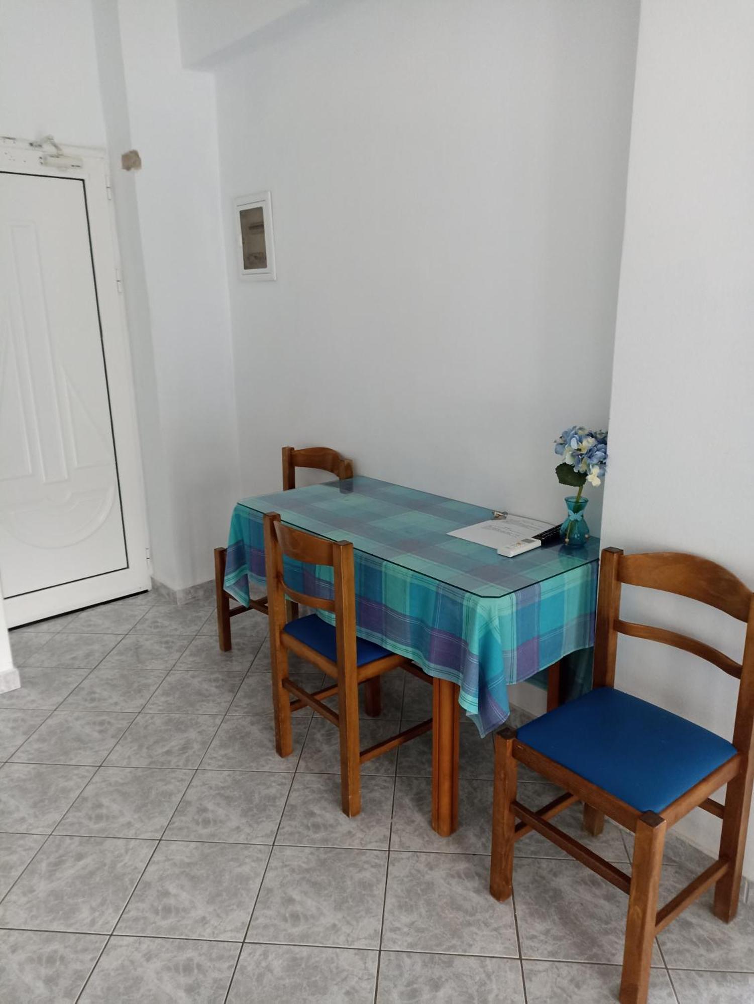 Απεραντο Γαλαζιο Apartment Agia Pelagia  Екстериор снимка